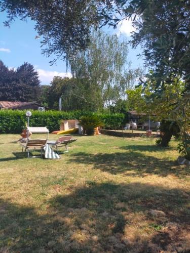 Independent Villa With Private Beach On The Lake Bracciano  Εξωτερικό φωτογραφία