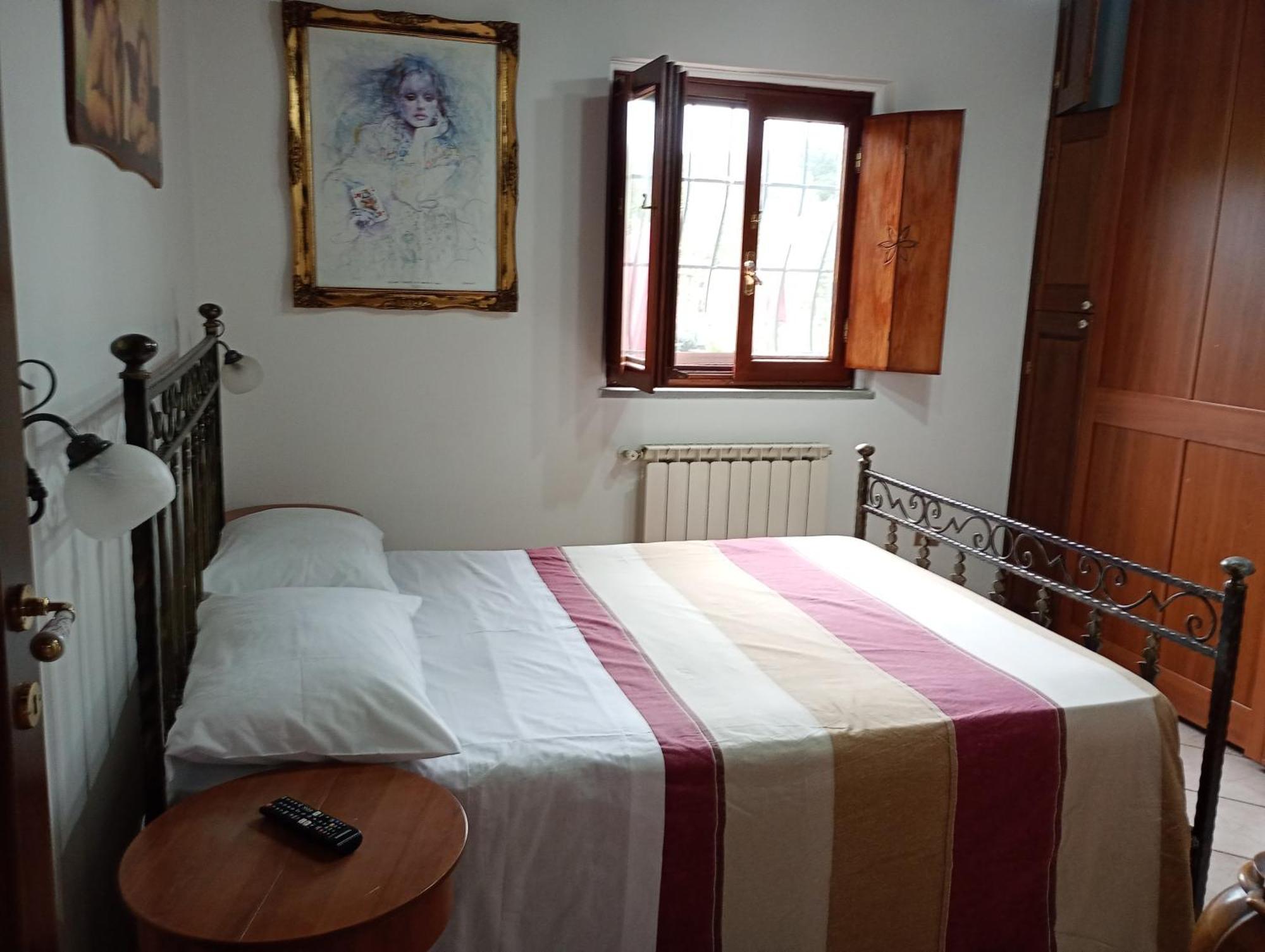Independent Villa With Private Beach On The Lake Bracciano  Εξωτερικό φωτογραφία