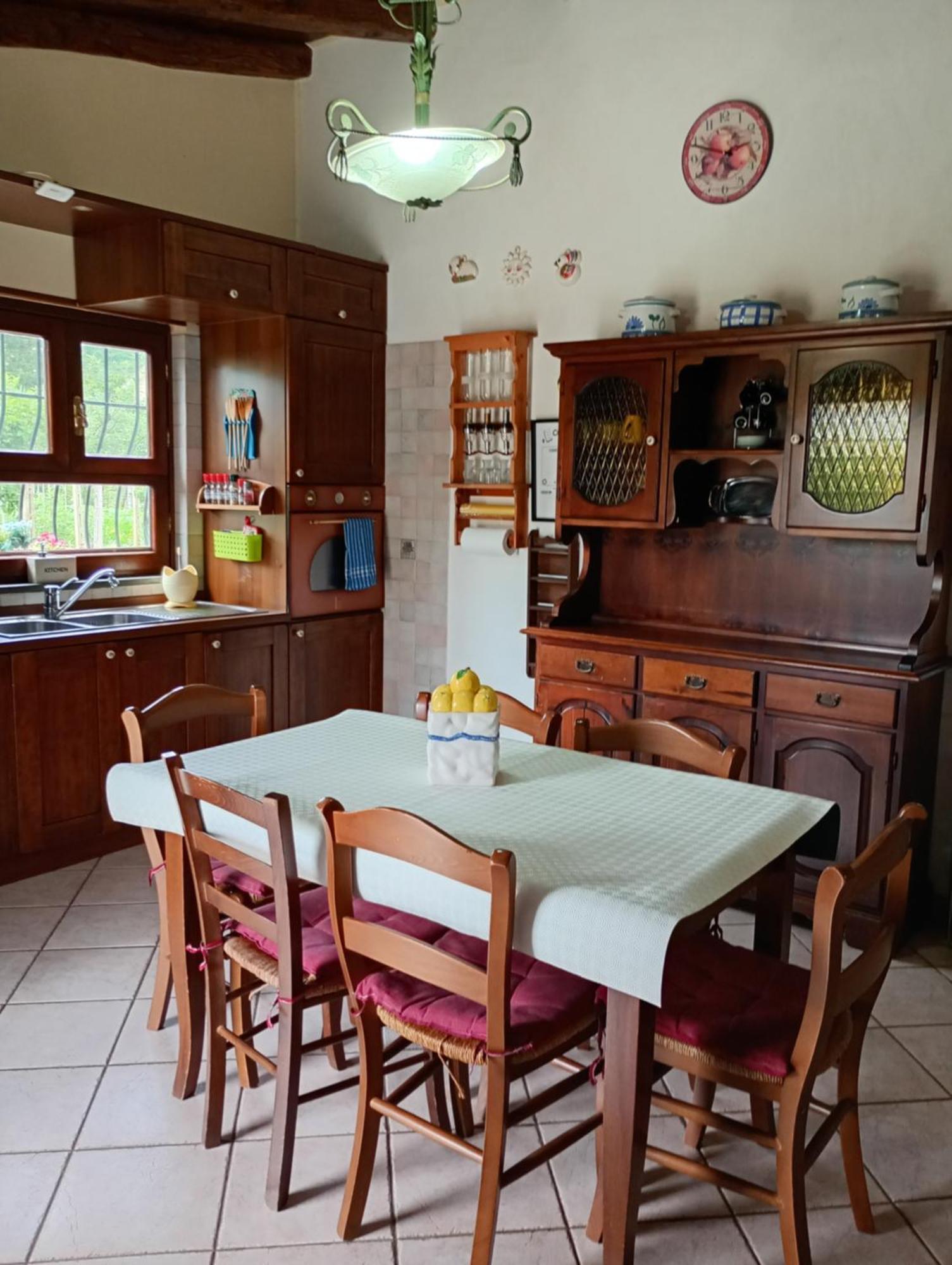 Independent Villa With Private Beach On The Lake Bracciano  Εξωτερικό φωτογραφία